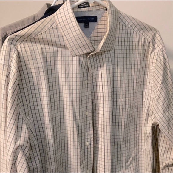 2 Tommy Hilfiger Button Downs - Picture 3 of 4